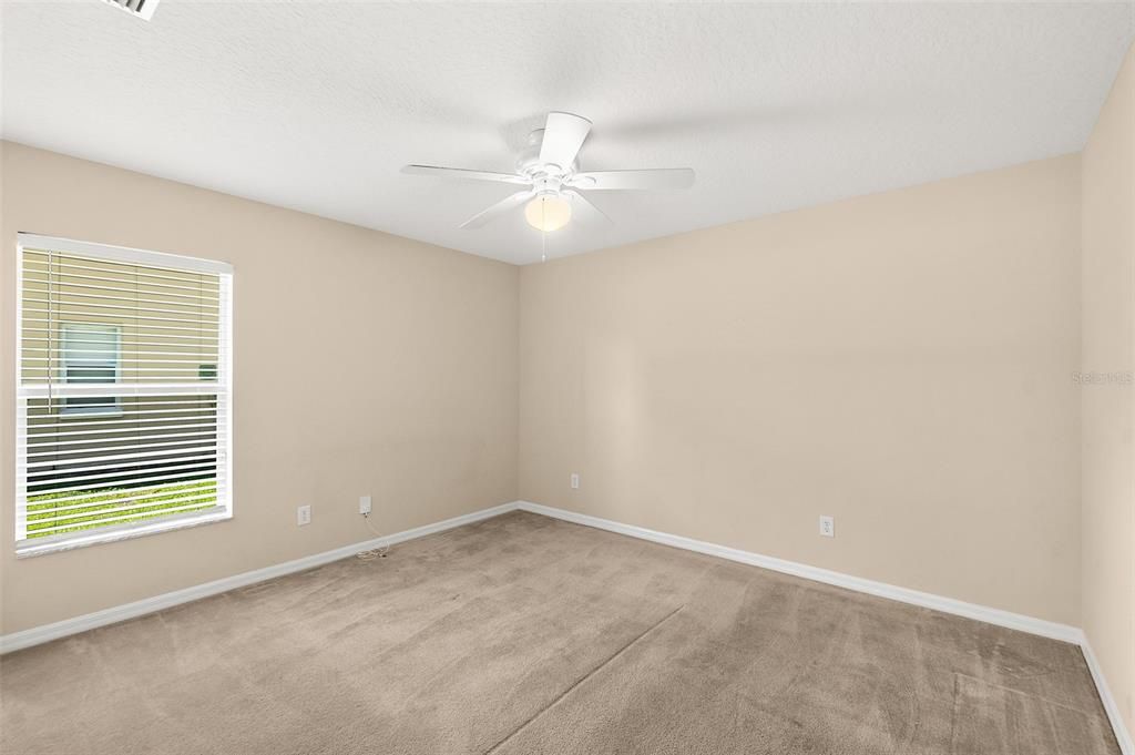 For Sale: $375,000 (3 beds, 2 baths, 2046 Square Feet)