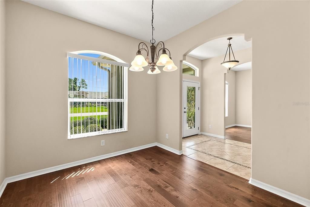For Sale: $375,000 (3 beds, 2 baths, 2046 Square Feet)
