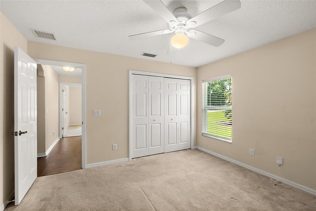 For Sale: $375,000 (3 beds, 2 baths, 2046 Square Feet)