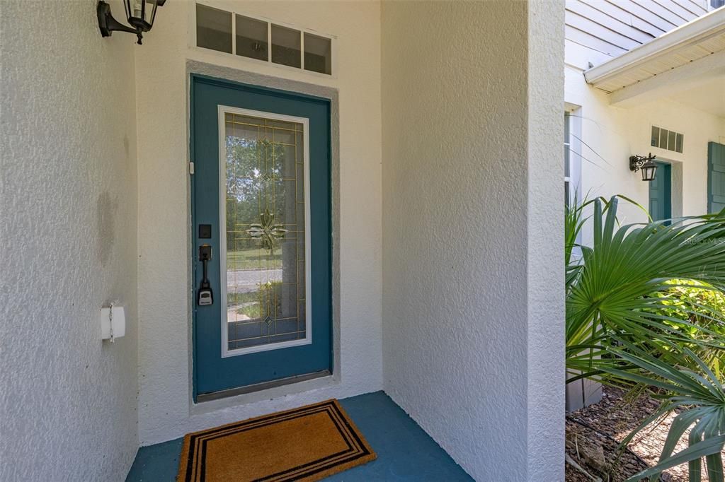 For Rent: $1,950 (3 beds, 2 baths, 1708 Square Feet)