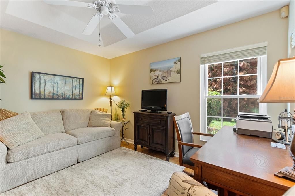 For Sale: $335,000 (2 beds, 2 baths, 1799 Square Feet)