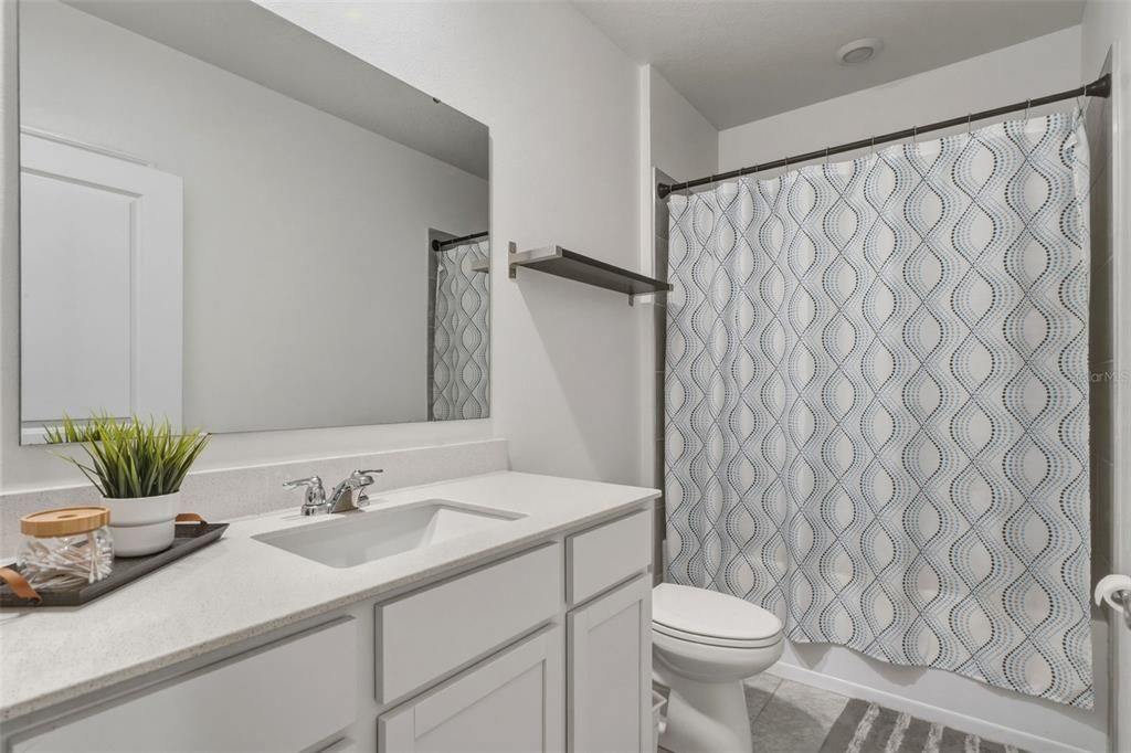 En Venta: $389,000 (4 camas, 2 baños, 1922 Pies cuadrados)