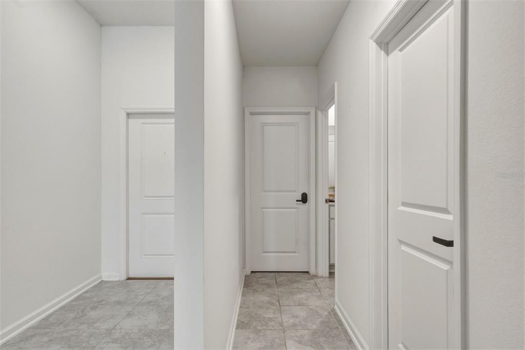 En Venta: $389,000 (4 camas, 2 baños, 1922 Pies cuadrados)