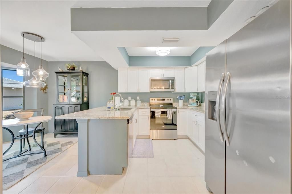 En Venta: $375,000 (3 camas, 2 baños, 1373 Pies cuadrados)