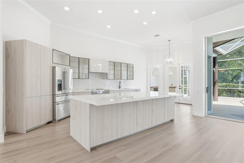 For Sale: $1,299,000 (3 beds, 3 baths, 3624 Square Feet)