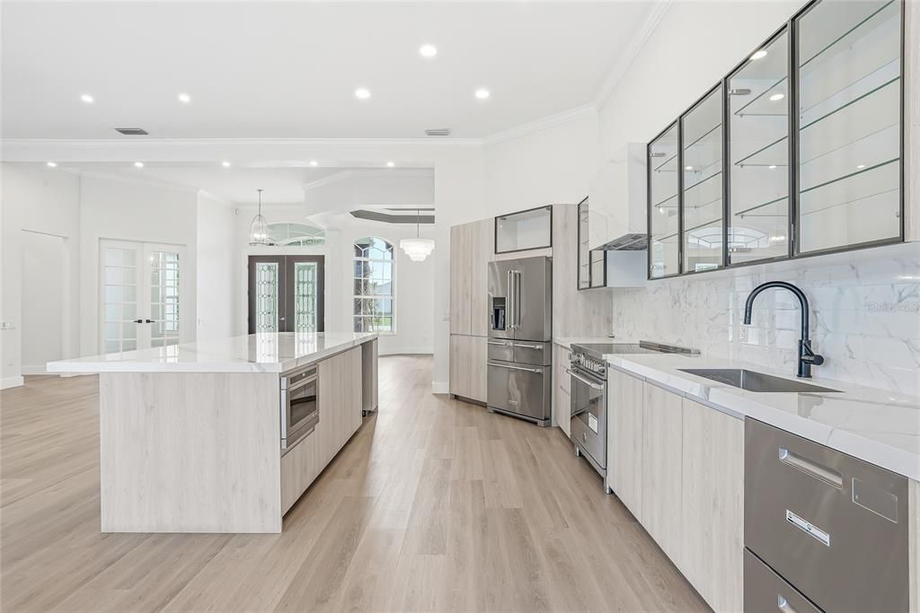 For Sale: $1,299,000 (3 beds, 3 baths, 3624 Square Feet)