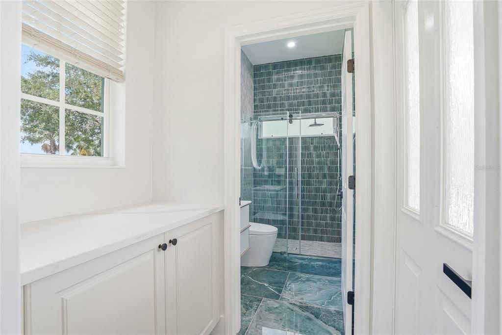 For Sale: $1,299,000 (3 beds, 3 baths, 3624 Square Feet)