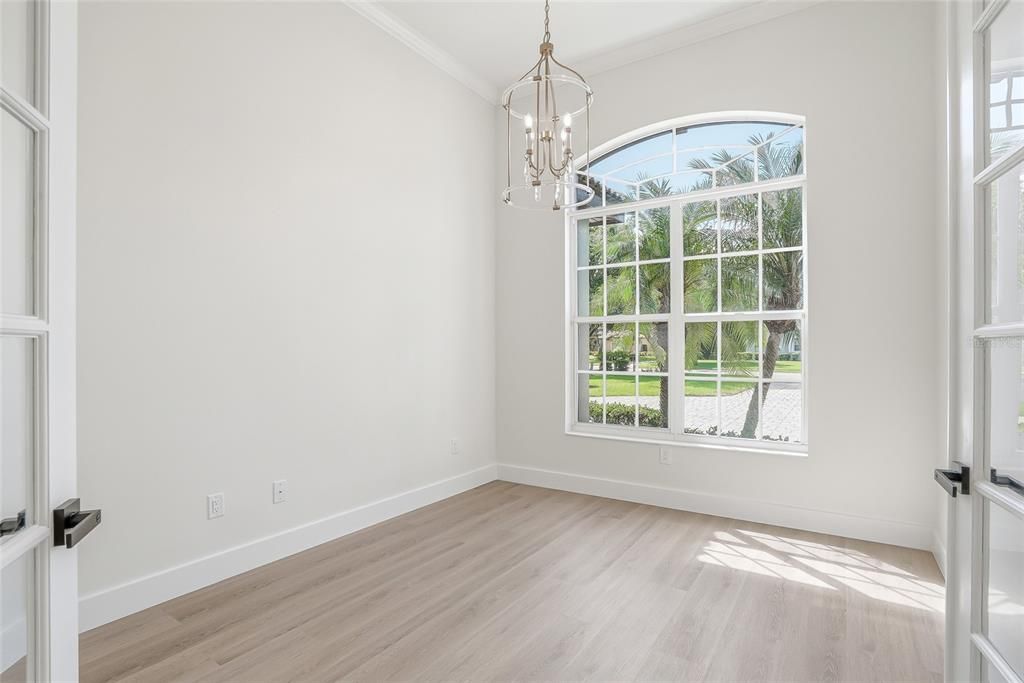 For Sale: $1,299,000 (3 beds, 3 baths, 3624 Square Feet)
