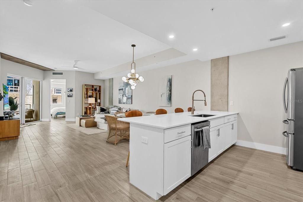 En Venta: $1,050,000 (2 camas, 2 baños, 1117 Pies cuadrados)