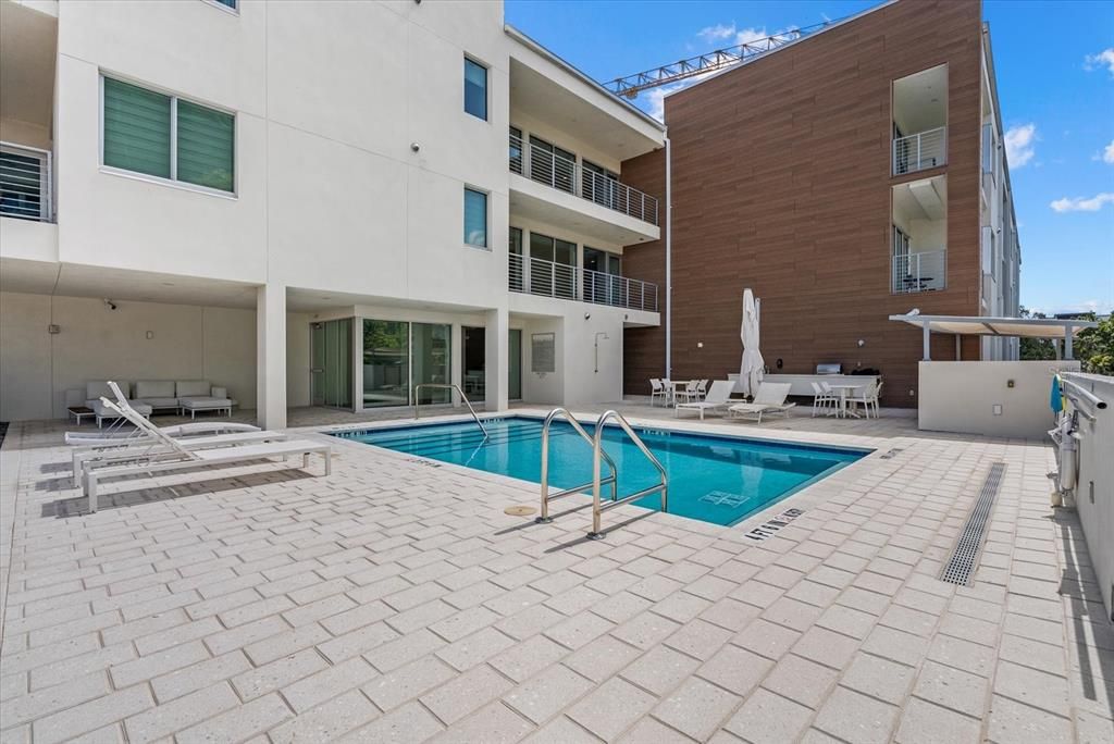 En Venta: $1,050,000 (2 camas, 2 baños, 1117 Pies cuadrados)