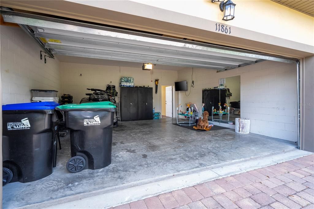 For Sale: $475,000 (3 beds, 2 baths, 1600 Square Feet)