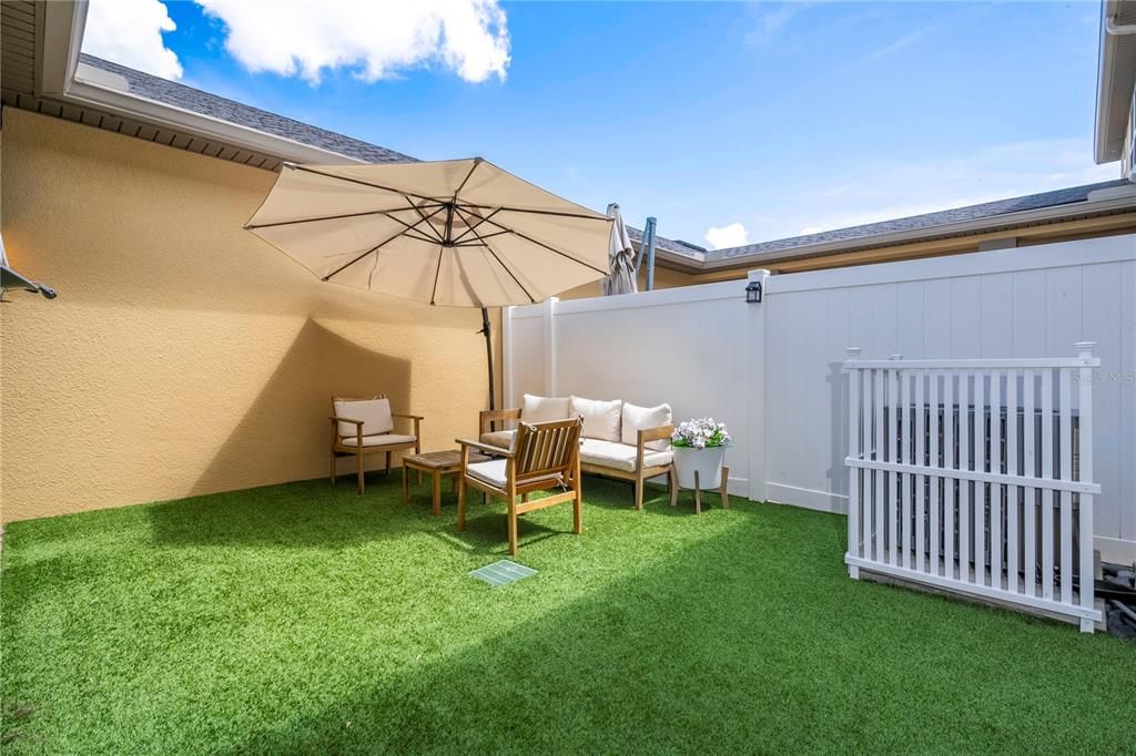 For Sale: $475,000 (3 beds, 2 baths, 1600 Square Feet)