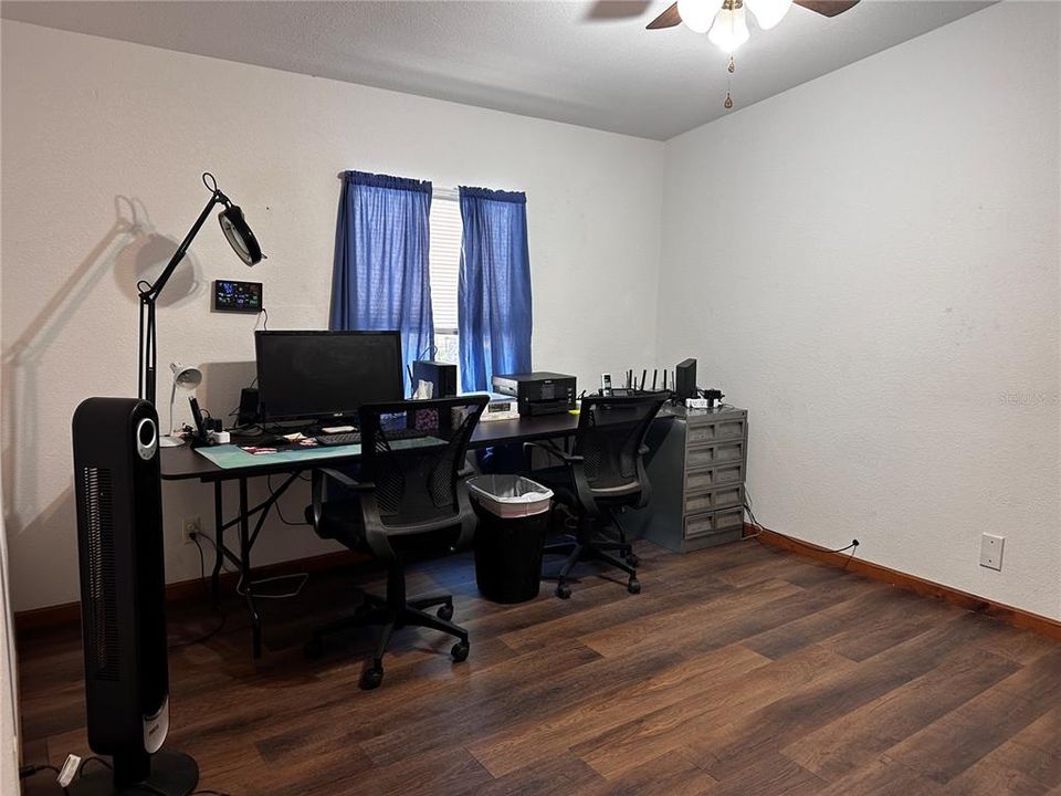 For Sale: $295,000 (3 beds, 2 baths, 1772 Square Feet)