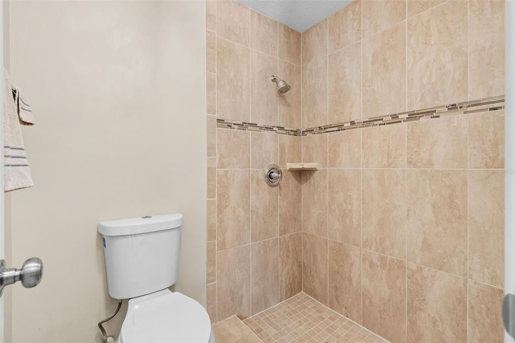 На продажу: $460,000 (3 спален, 2 ванн, 1612 Квадратных фут)