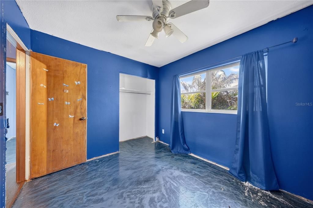 Activo con contrato: $209,900 (3 camas, 1 baños, 1032 Pies cuadrados)