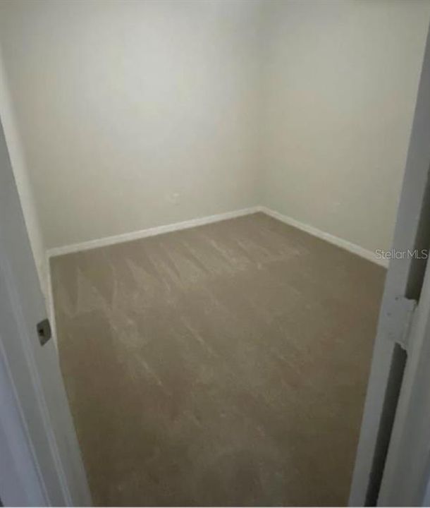 For Rent: $2,600 (3 beds, 2 baths, 1554 Square Feet)