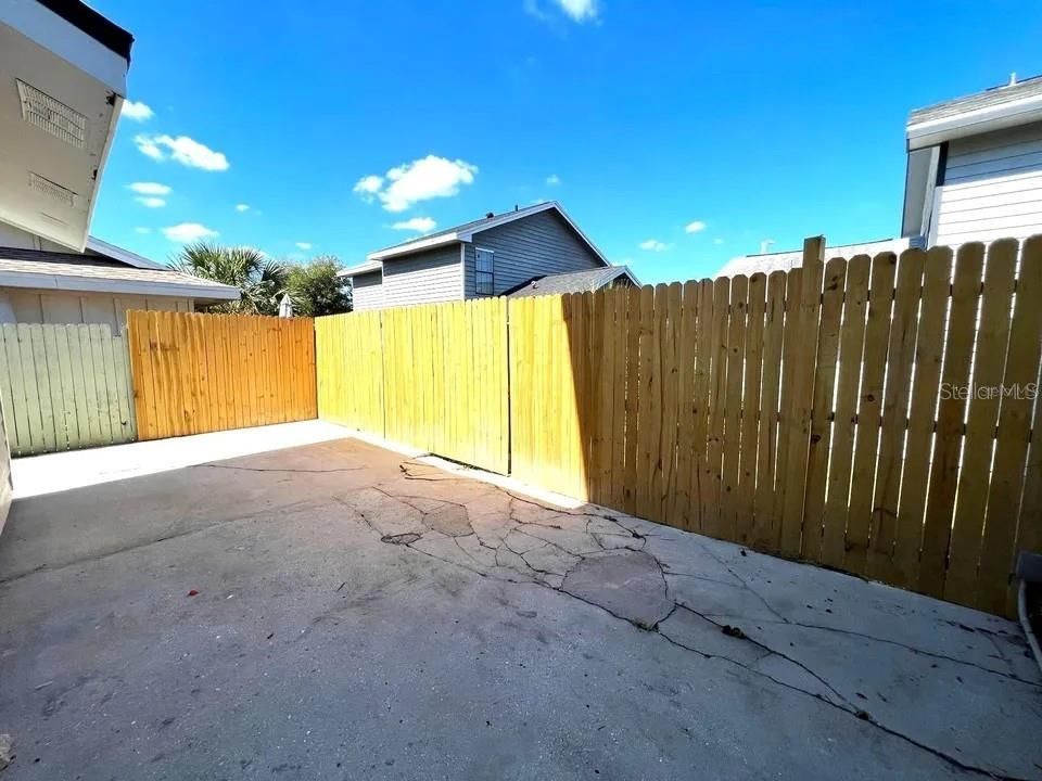 В аренду: $1,850 (3 спален, 2 ванн, 1159 Квадратных фут)