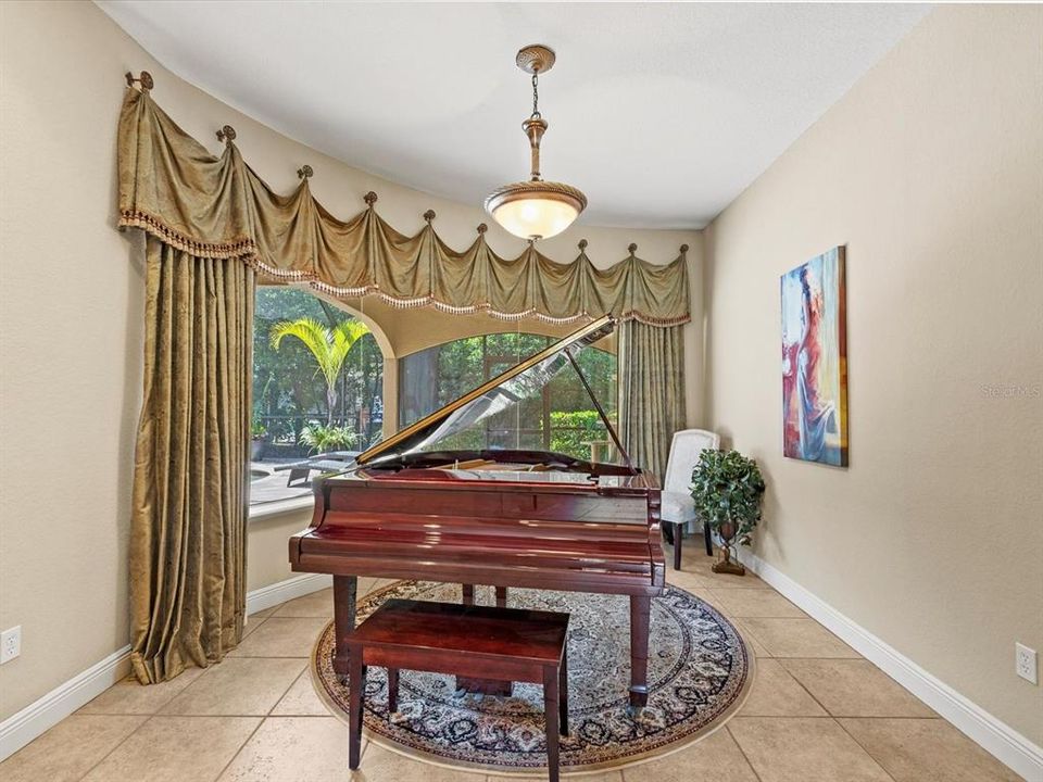 For Sale: $920,000 (4 beds, 3 baths, 3138 Square Feet)