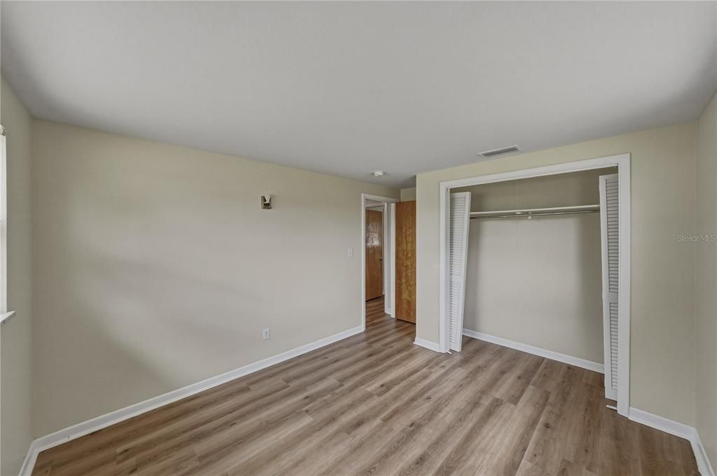 For Sale: $274,900 (3 beds, 2 baths, 1604 Square Feet)