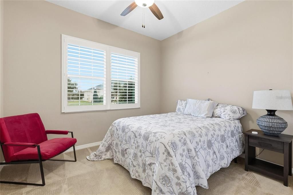For Rent: $2,500 (3 beds, 2 baths, 1968 Square Feet)