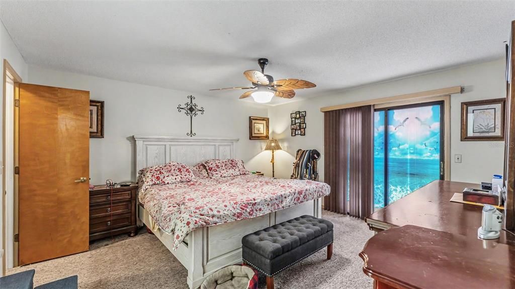 For Sale: $170,000 (2 beds, 2 baths, 1385 Square Feet)