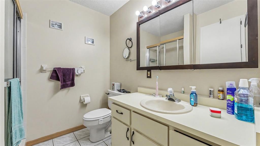 For Sale: $170,000 (2 beds, 2 baths, 1385 Square Feet)