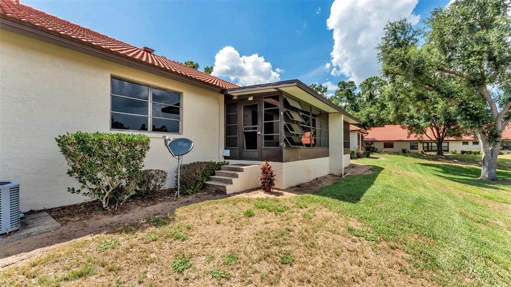 For Sale: $170,000 (2 beds, 2 baths, 1385 Square Feet)