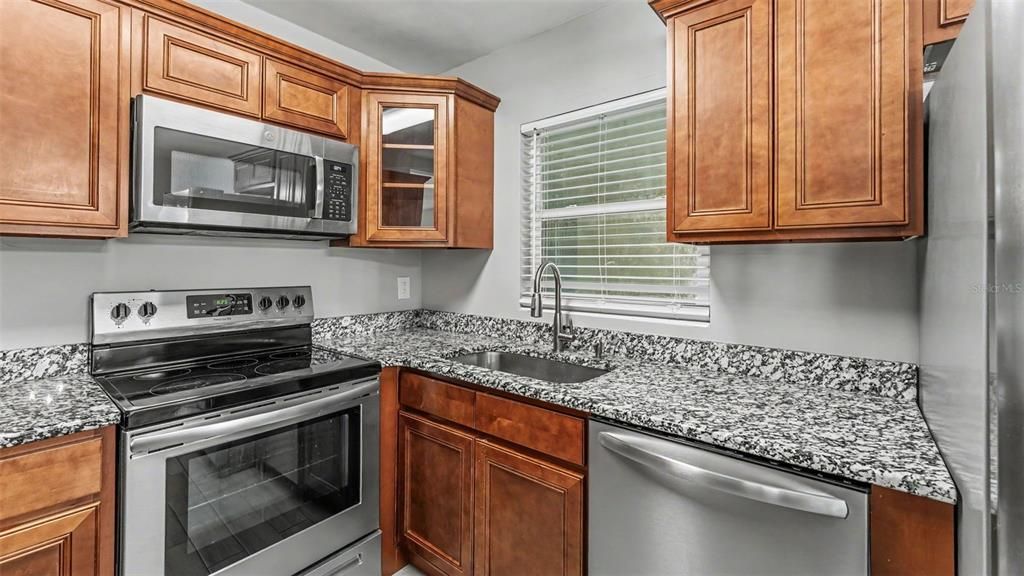 En Venta: $298,000 (4 camas, 1 baños, 1550 Pies cuadrados)