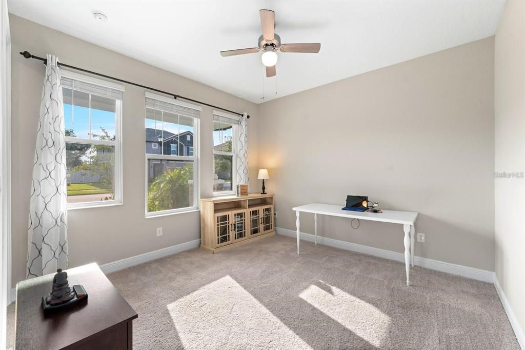 For Sale: $549,900 (4 beds, 3 baths, 2797 Square Feet)