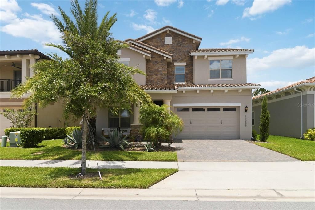 For Sale: $989,990 (4 beds, 4 baths, 3869 Square Feet)