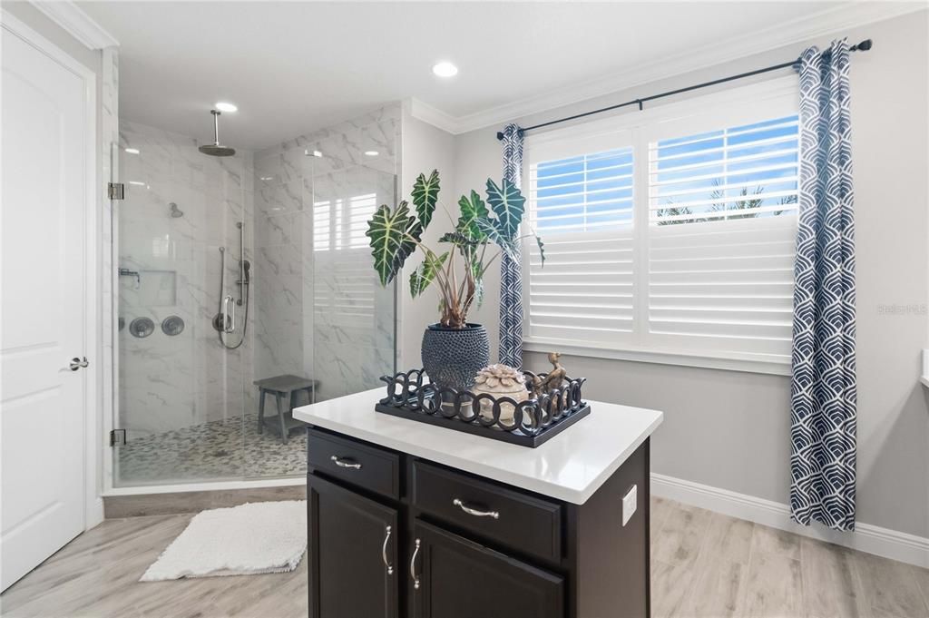 For Sale: $989,990 (4 beds, 4 baths, 3869 Square Feet)