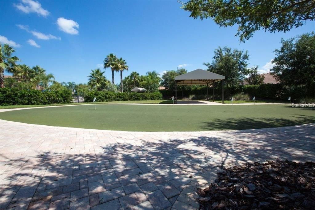 For Rent: $2,200 (3 beds, 2 baths, 1393 Square Feet)