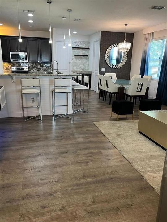 На продажу: $599,000 (4 спален, 2 ванн, 2236 Квадратных фут)