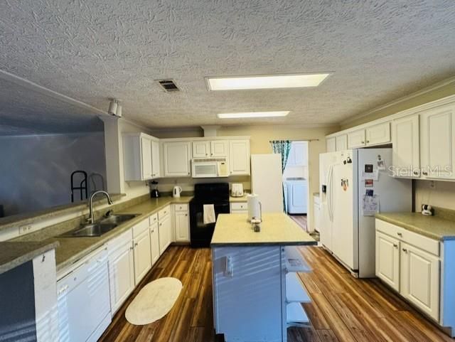 En Venta: $249,900 (3 camas, 2 baños, 1152 Pies cuadrados)