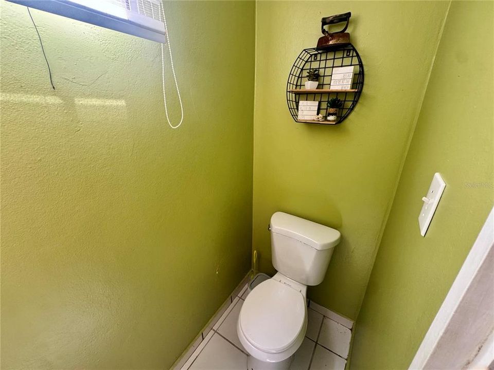 For Sale: $405,000 (3 beds, 2 baths, 2011 Square Feet)