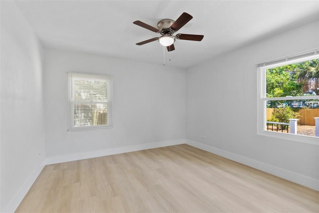 For Sale: $409,900 (3 beds, 2 baths, 1332 Square Feet)