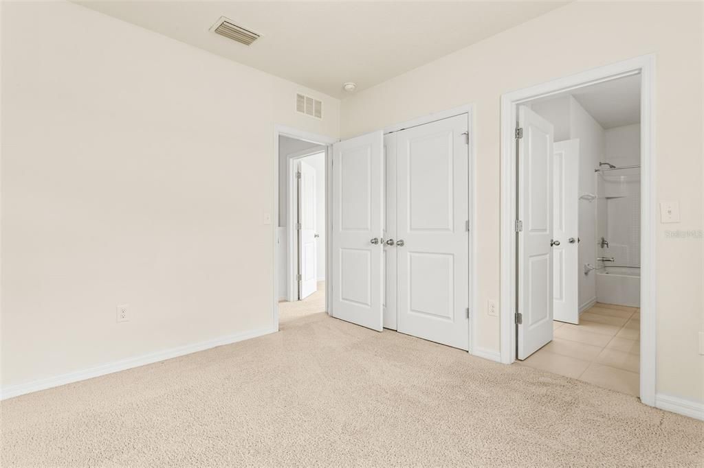 For Rent: $2,200 (3 beds, 2 baths, 1785 Square Feet)