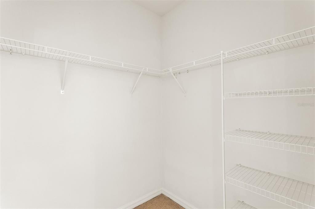 For Rent: $2,200 (3 beds, 2 baths, 1785 Square Feet)
