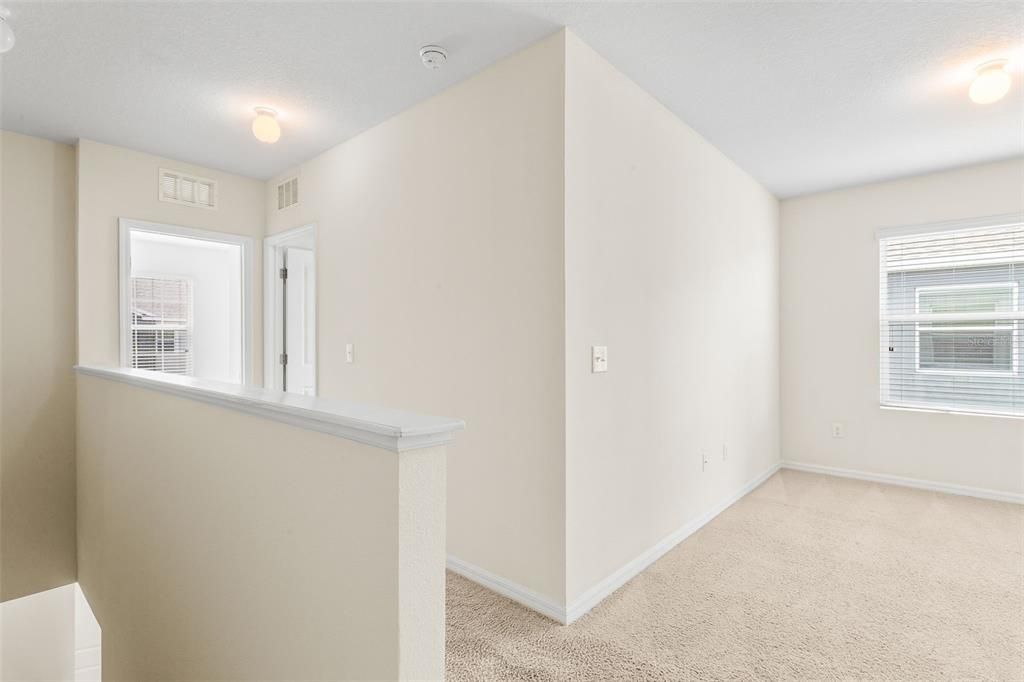 For Rent: $2,200 (3 beds, 2 baths, 1785 Square Feet)