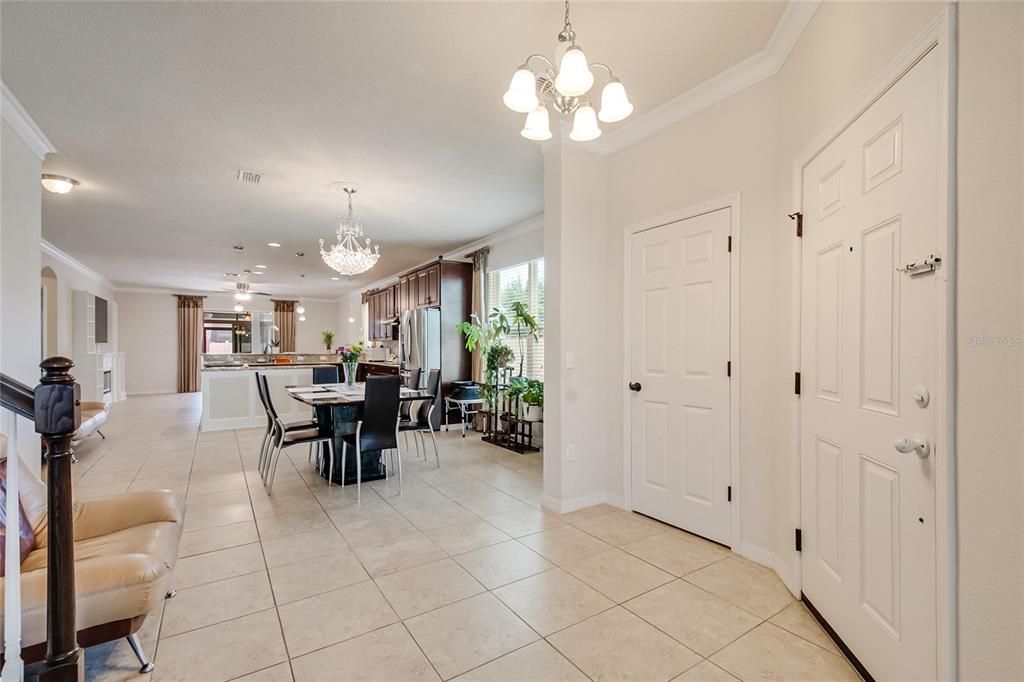 For Sale: $650,000 (5 beds, 3 baths, 3114 Square Feet)