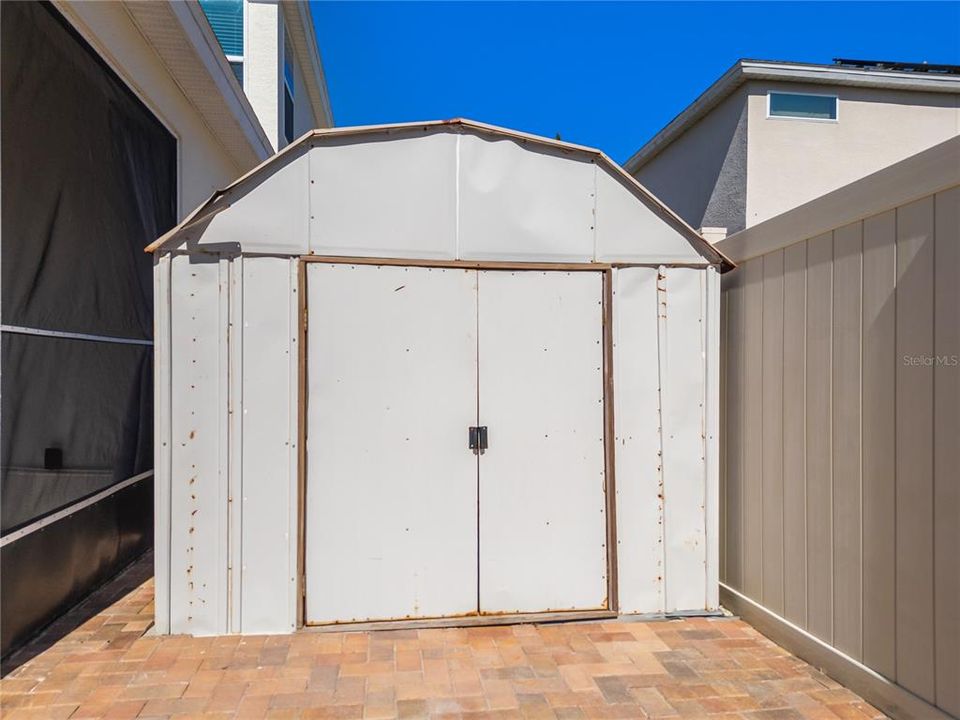 For Sale: $650,000 (5 beds, 3 baths, 3114 Square Feet)