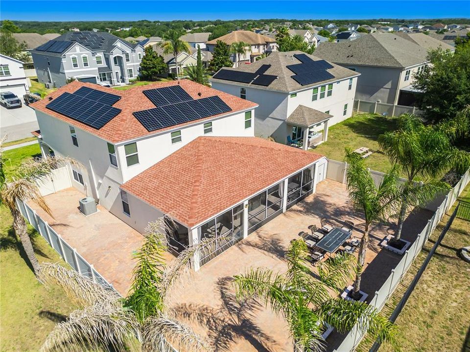 For Sale: $650,000 (5 beds, 3 baths, 3114 Square Feet)