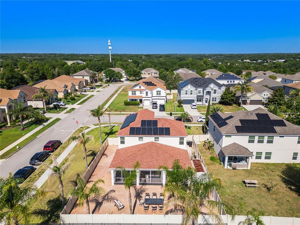 For Sale: $650,000 (5 beds, 3 baths, 3114 Square Feet)