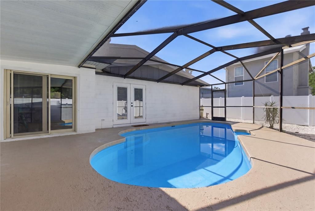 Active With Contract: $480,000 (4 beds, 2 baths, 1680 Square Feet)