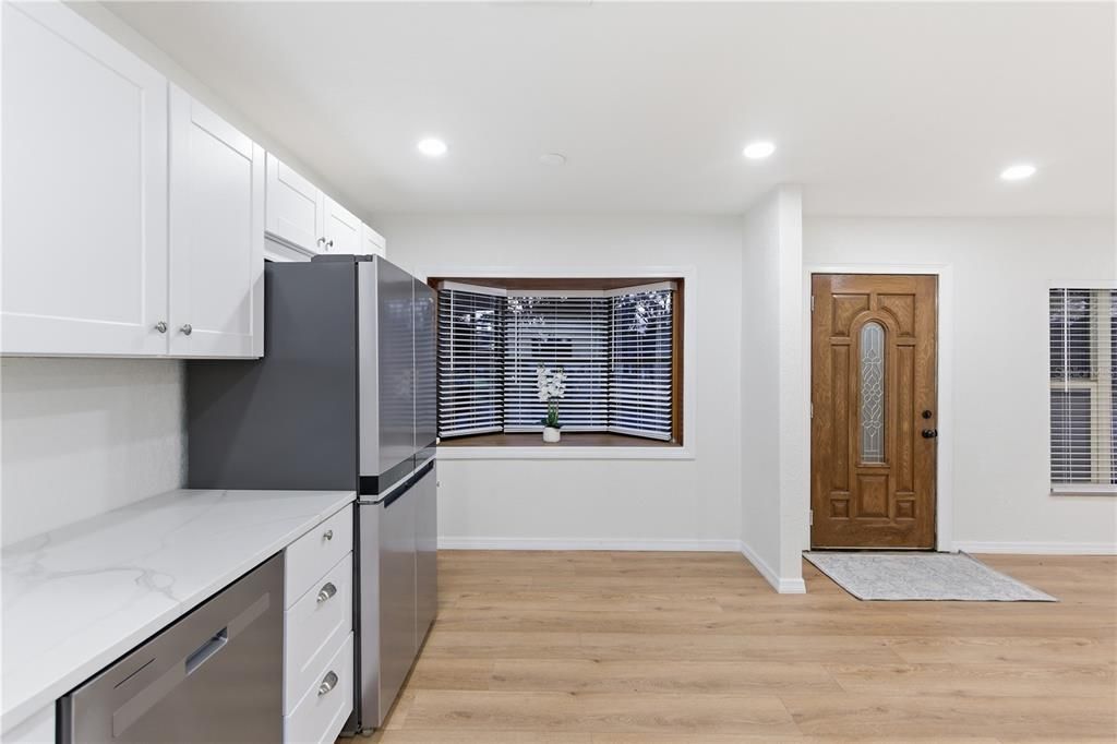 Active With Contract: $480,000 (4 beds, 2 baths, 1680 Square Feet)