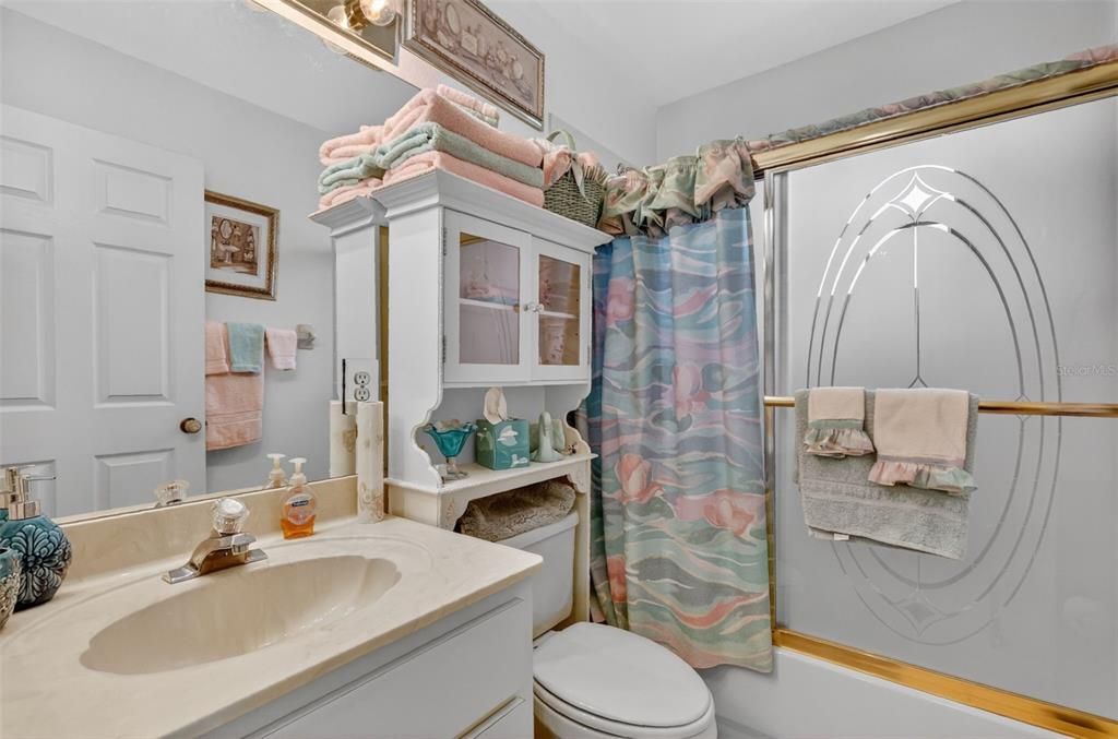 For Sale: $265,000 (3 beds, 2 baths, 1544 Square Feet)