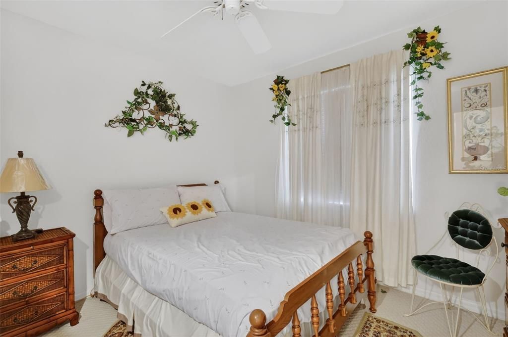 For Sale: $265,000 (3 beds, 2 baths, 1544 Square Feet)