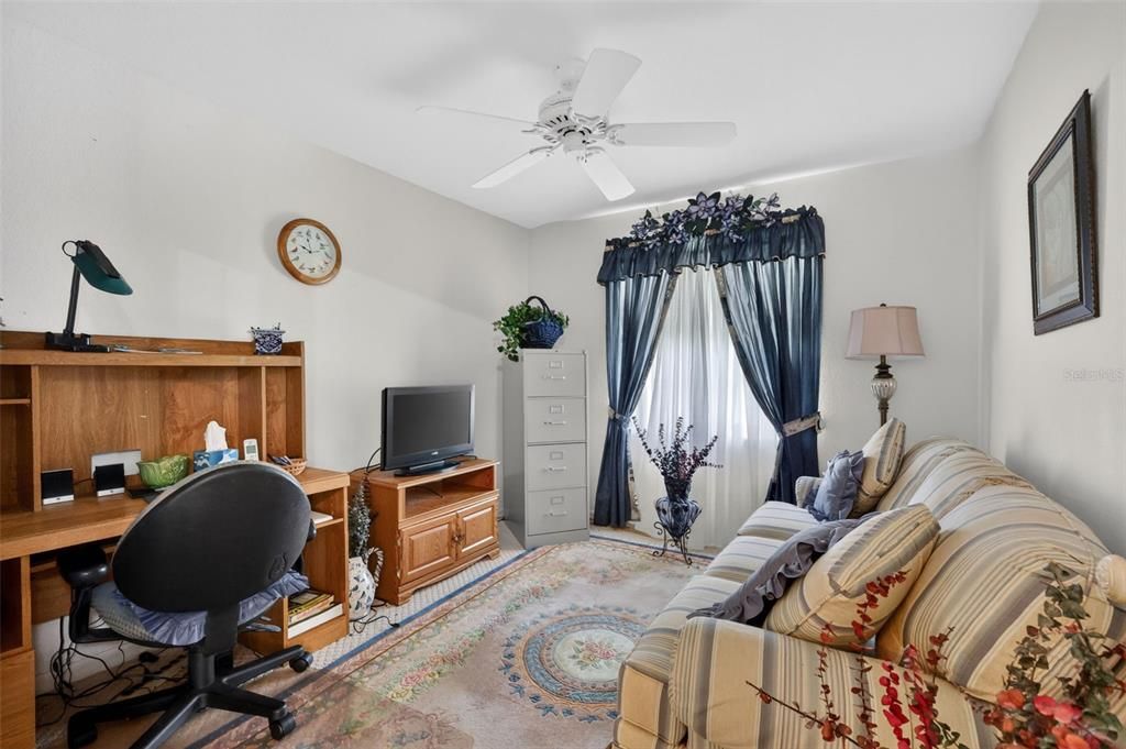 For Sale: $265,000 (3 beds, 2 baths, 1544 Square Feet)