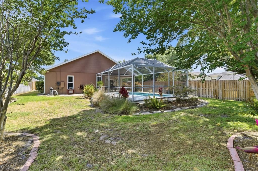 For Sale: $575,000 (3 beds, 2 baths, 1751 Square Feet)