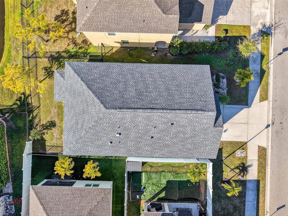 For Rent: $2,850 (5 beds, 3 baths, 2520 Square Feet)